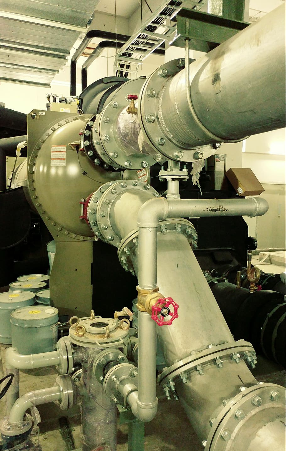 machine, chiller, mechanical, piping, technology, modern, cooler HD wallpaper
