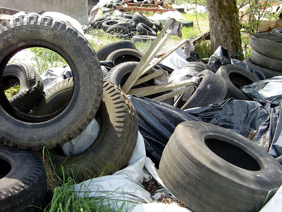 junkyard, mature, scrap, garbage, old, used, profile, rubber HD wallpaper