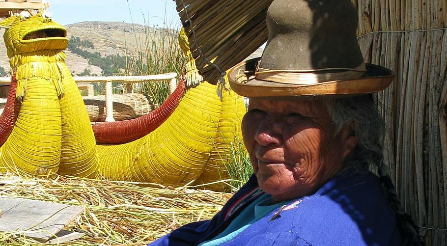peru, titcacasee, uros, floating islands, woman, peruvian, hat HD wallpaper