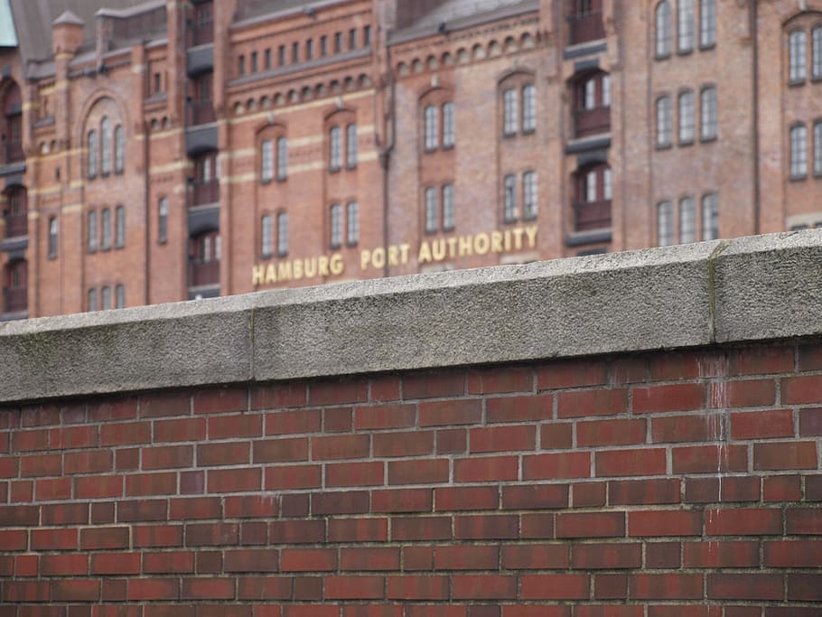 hamburg, wall, bricks, city, architecture, built structure HD wallpaper