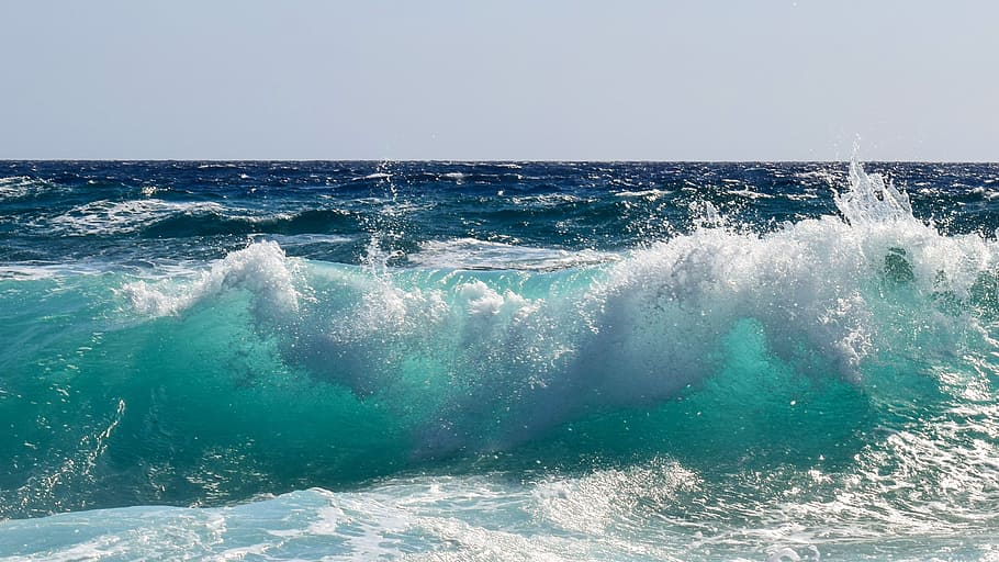 green ocean wave during daytime, transparent, smashing, spray HD wallpaper