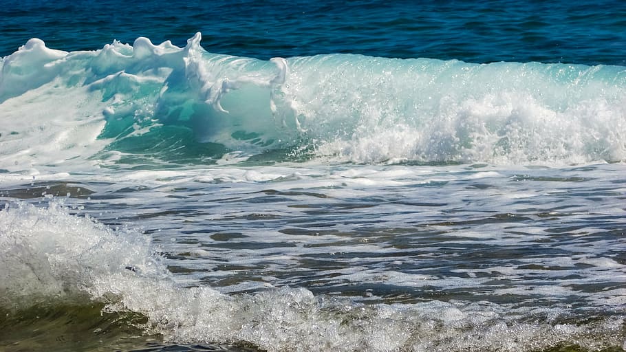 time lapse photography of sea waves, bubbles, foam, spray, energy HD wallpaper