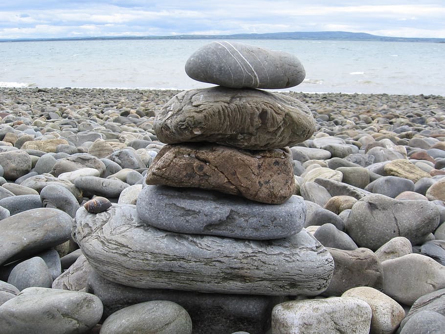 stones, stack, zen, seashore, rock, nature, balance, harmony HD wallpaper