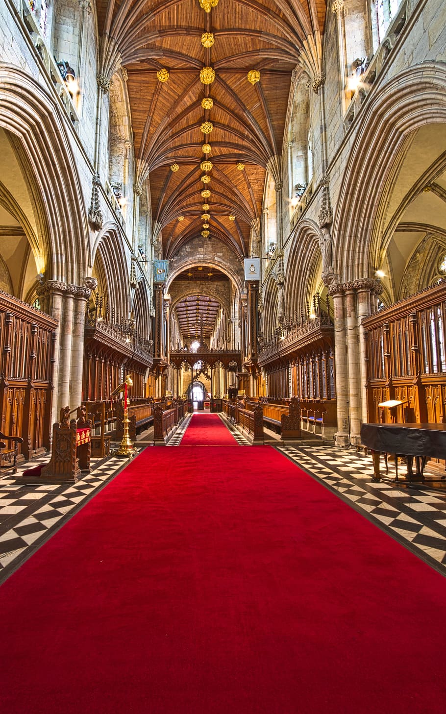 red carpet inside brown hallway, architecture, building, infrastructure HD wallpaper