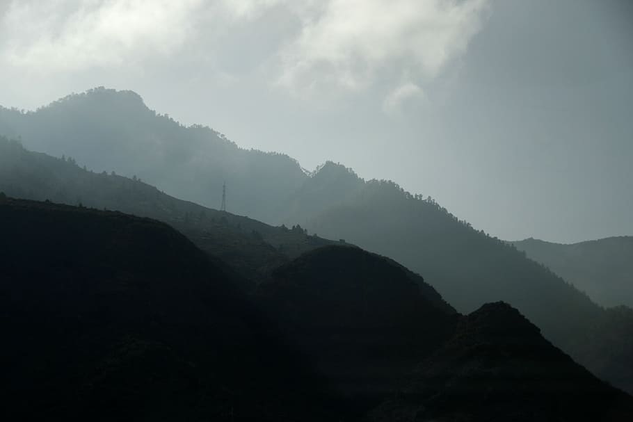 mountains, shadow, light, sun, fog, rays, landscape, mystical HD wallpaper