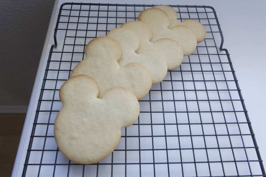Mickey Mouse, Cookie, Baking, mickey mouse cookie, mouse ears HD wallpaper