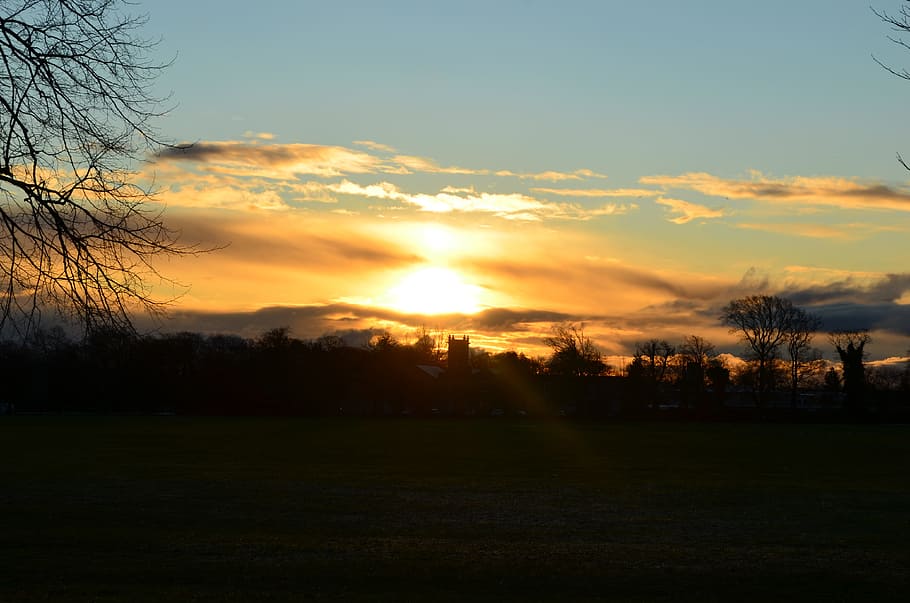 Setting, Sun, Evening, late, sky, red, blue, yellow, background HD wallpaper