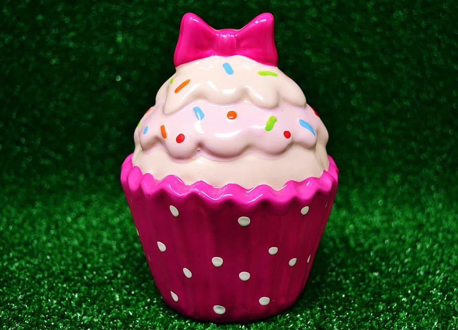 cupcake, ceramic, dessert, decoration, fragile, funny, colorful HD wallpaper