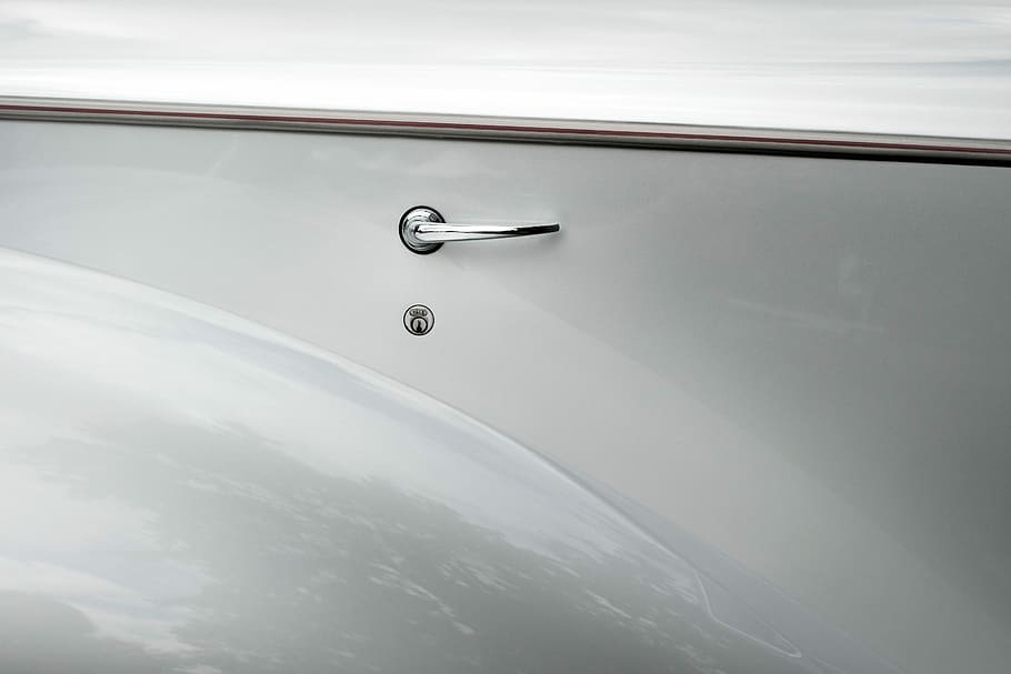 gray knob on gray wall, close up photography of silver handle bar HD wallpaper