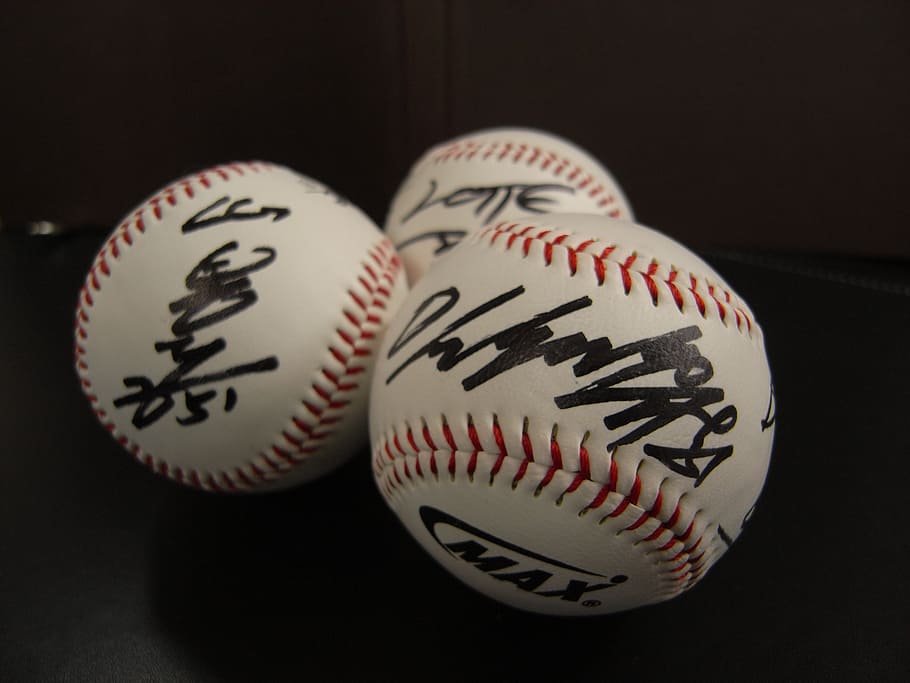 kbo, pro baseball, cod, autographed ball, indoors, close-up HD wallpaper
