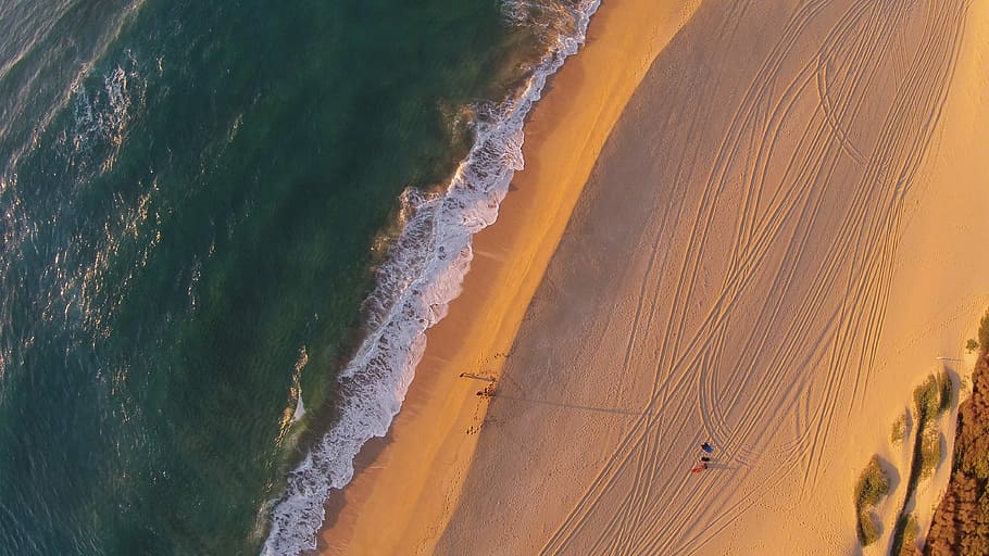 selective focus of body of water, aerial view of seashore, beach HD wallpaper