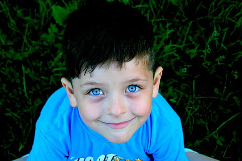 boy smiling, portrait, blue, grass, child, boys, people, cute HD wallpaper