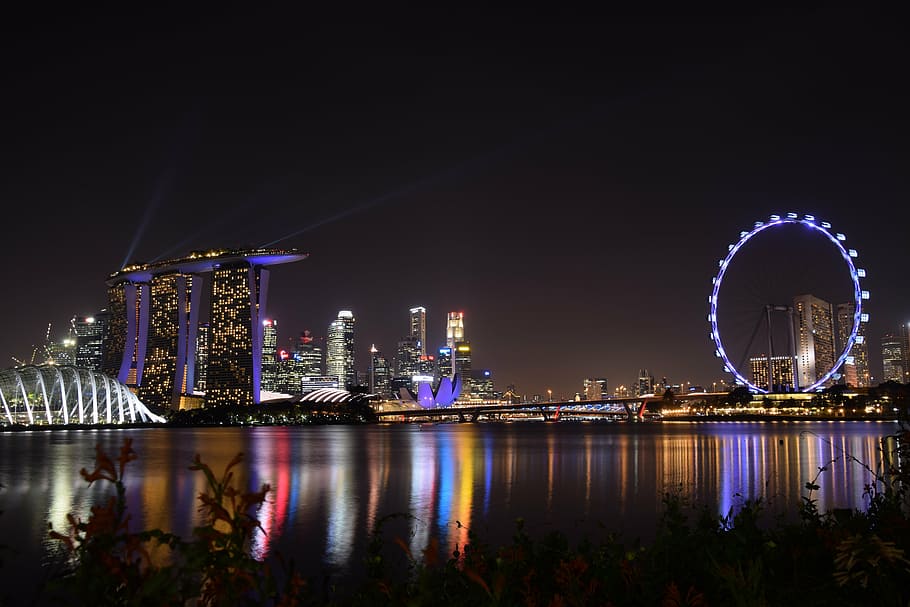 HD wallpaper: London city skyline at night, marina bay, garden by the bay,  singapore | Wallpaper Flare