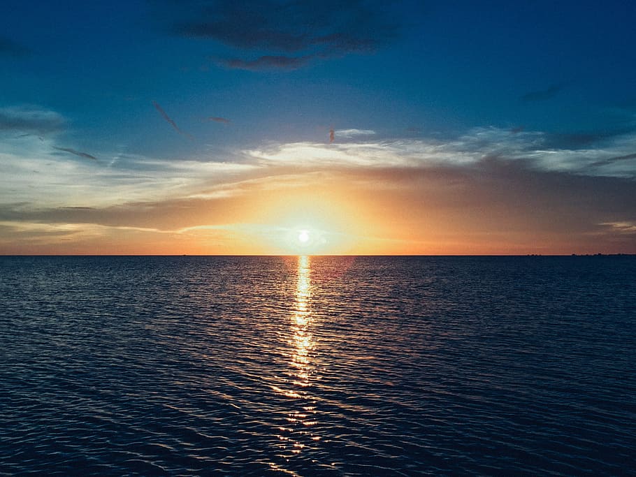 light, sea, dawn, nature, beach, clouds, dusk, evening, ocean HD wallpaper
