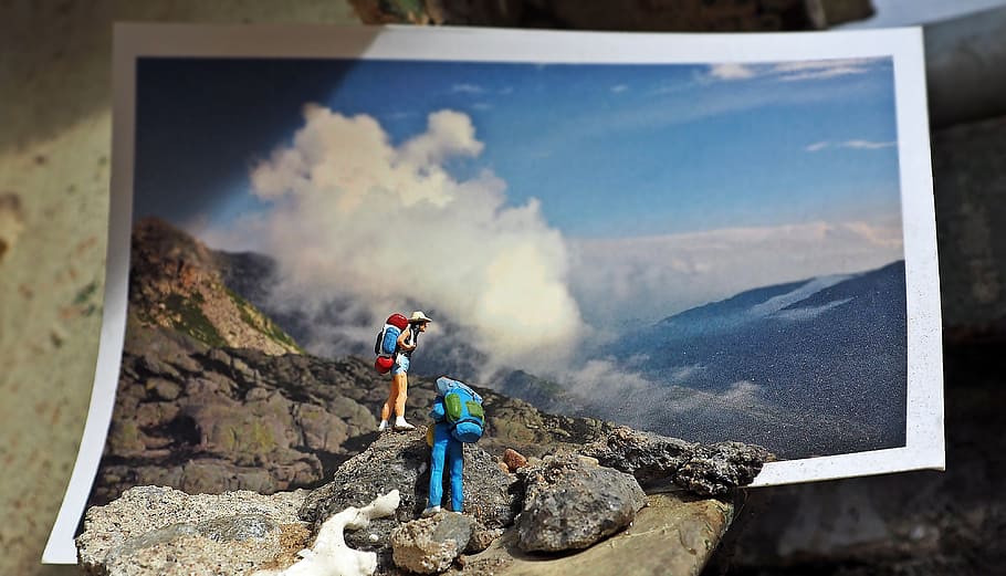 two people climbing on mountain photo, miniature, miniature figures, HD wallpaper