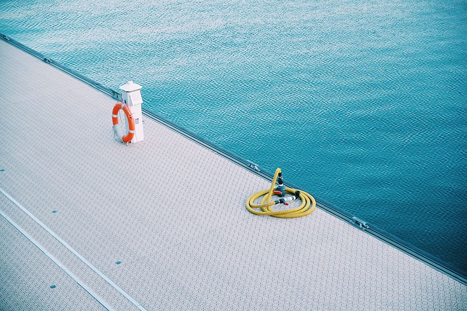 yellow cable, ship, ocean, boat, vessel, water, transport, transportation HD wallpaper