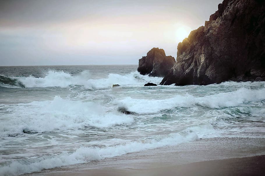 sea wave during daytime, ocean, waves, water, coastline, rock HD wallpaper