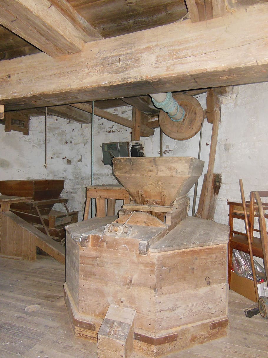 Old Windmill, Interior, dyrhave mill, old profession, flour manufacturing HD wallpaper