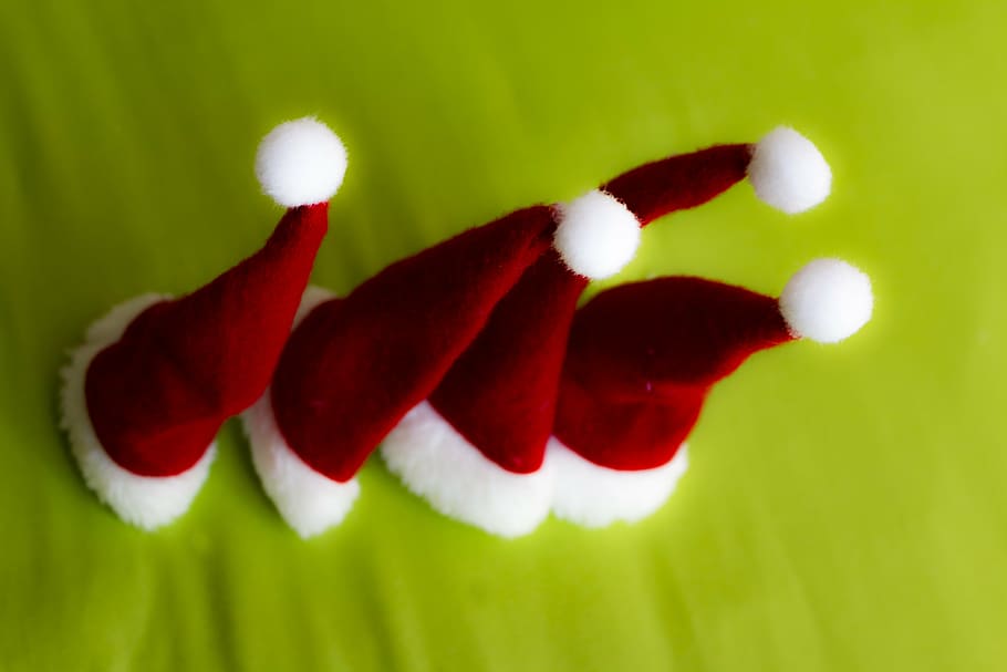christmas, hats, nicholas, red, white, green, fabric, greeting card, HD wallpaper