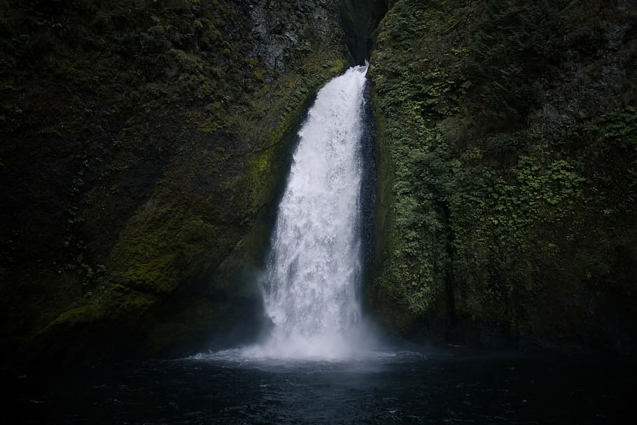 Shot of a waterfall, nature, river, stream, forest, scenics, landscape HD wallpaper
