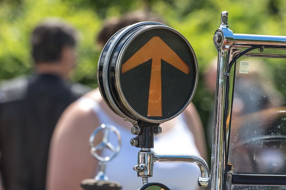 direction indicator, automotive, blinker, oldtimer, arrow, focus on foreground HD wallpaper