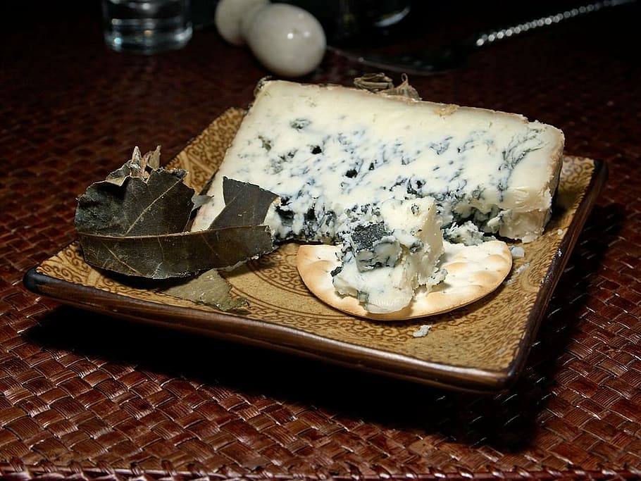 cabrales, cheese, blue mold, noble mold, milk product, food, HD wallpaper