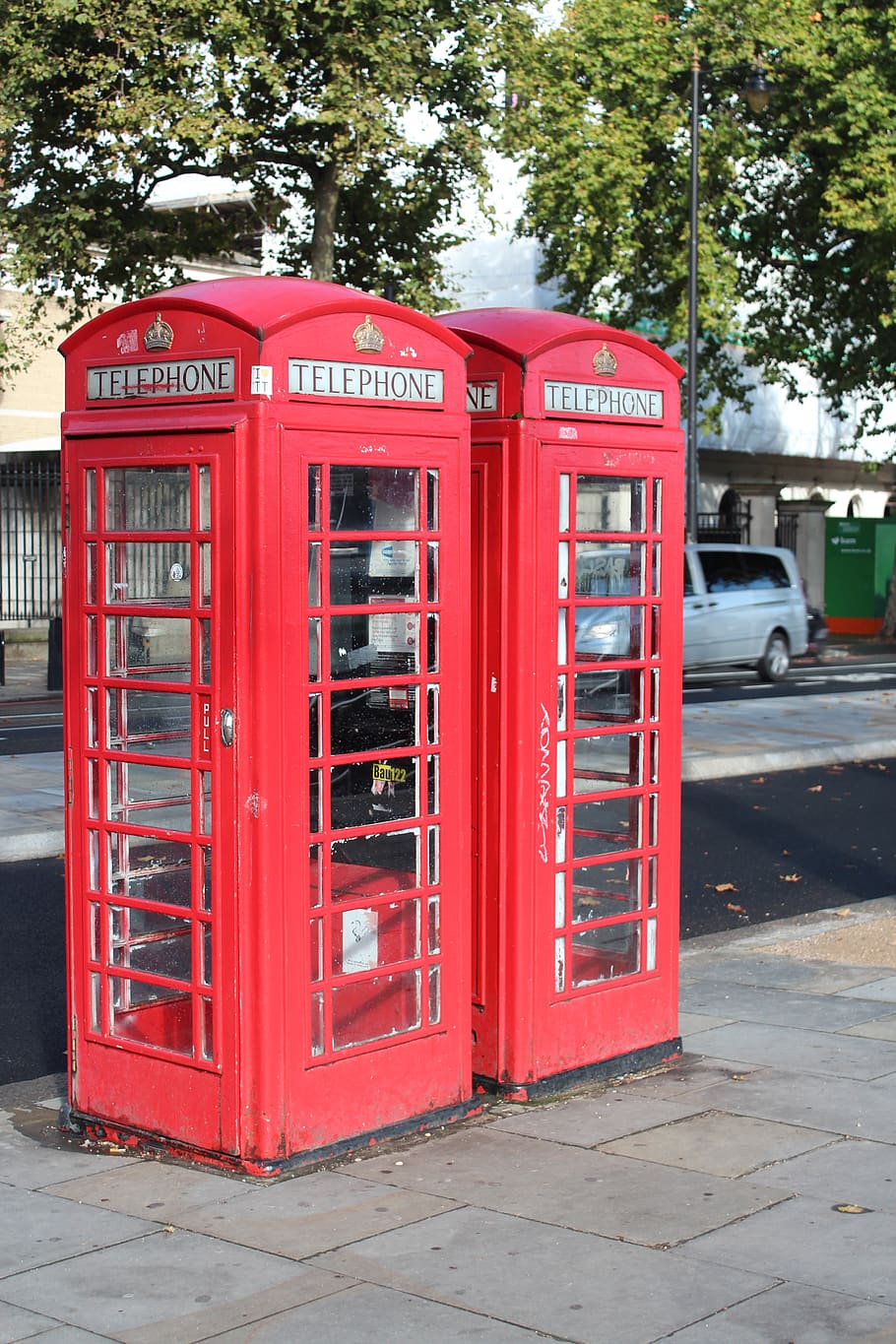 phone booth, london, england, red, red telephone box, british, HD wallpaper