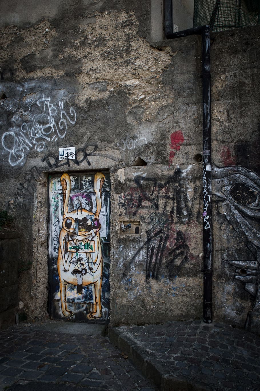 eger, street, graffitti, old, architecture, europe, city, hungary, HD wallpaper