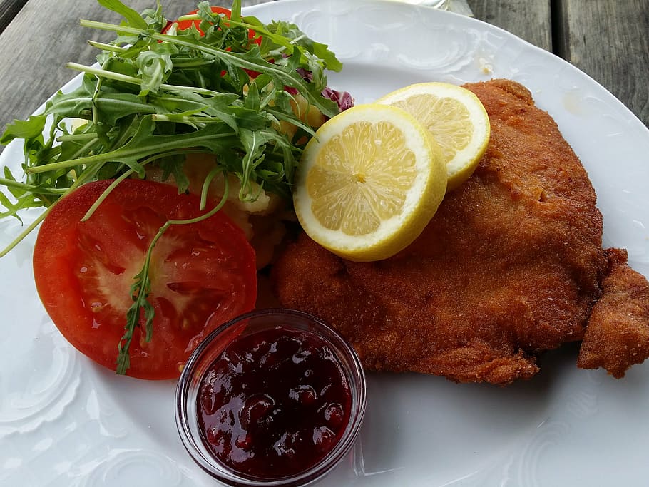 fried chicken with tomatoes, schnitzel, eat, austria, food HD wallpaper