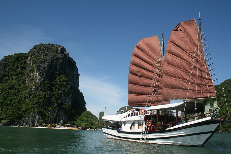 white sailing ship on body of water, halong bay, ocean, holiday HD wallpaper