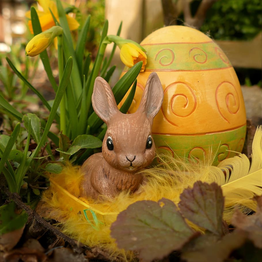 easter, happy easter, easter bunny, figure, funny, sweet, cute HD wallpaper