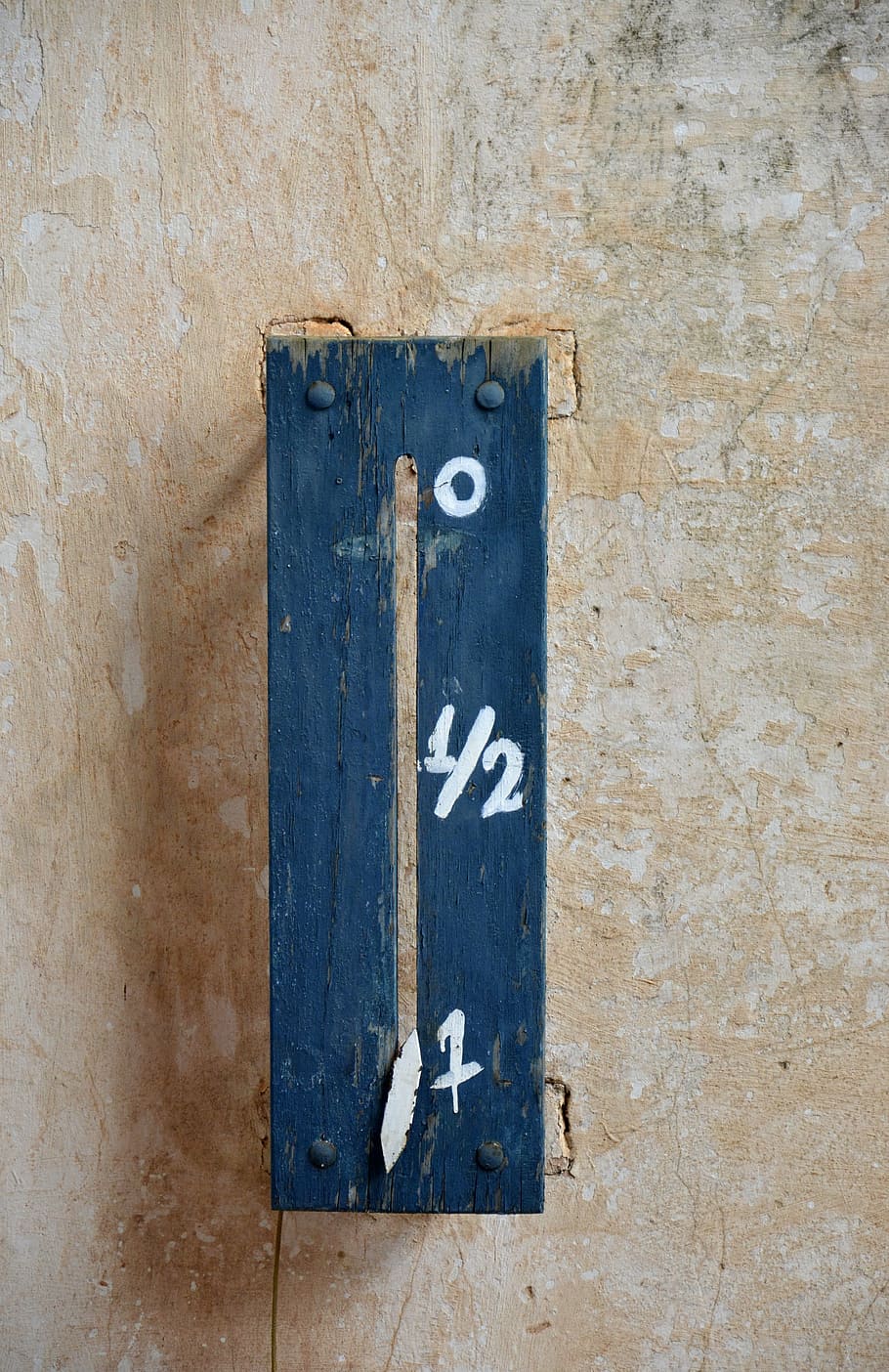 wall, numbers, home, abandoned, fear, marker, text, communication HD wallpaper