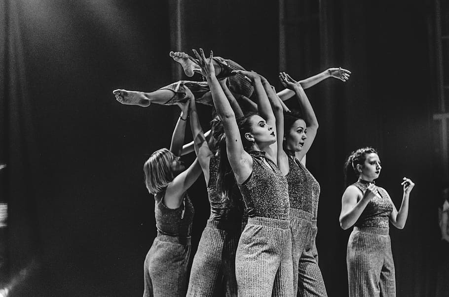 grayscale photo of women dancing, grayscale photography of group of female dancing HD wallpaper