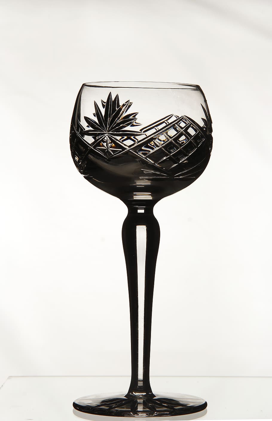 glass, cut, indoors, no people, table, still life, close-up HD wallpaper