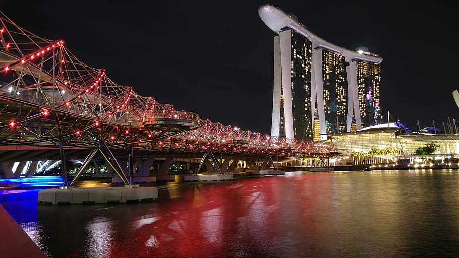 low angle view of Marina Sand Bay, night, famous Place, bridge - Man Made Structure, HD wallpaper