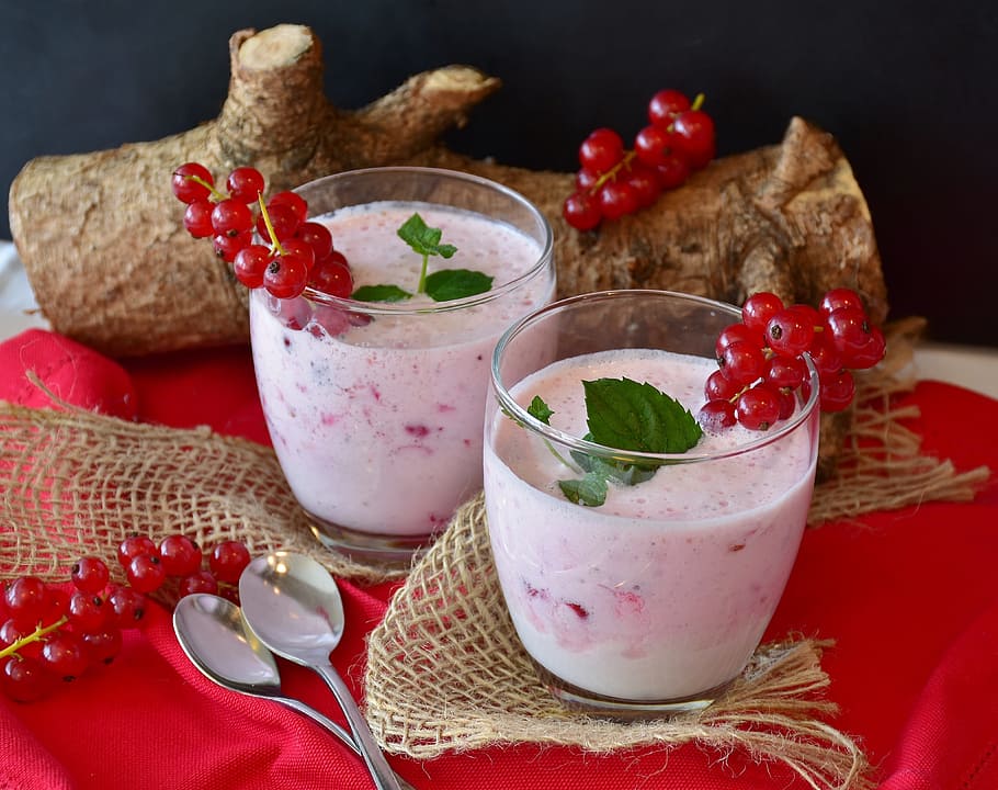 food photography of two berry shakes, milk, milkshake, drink HD wallpaper