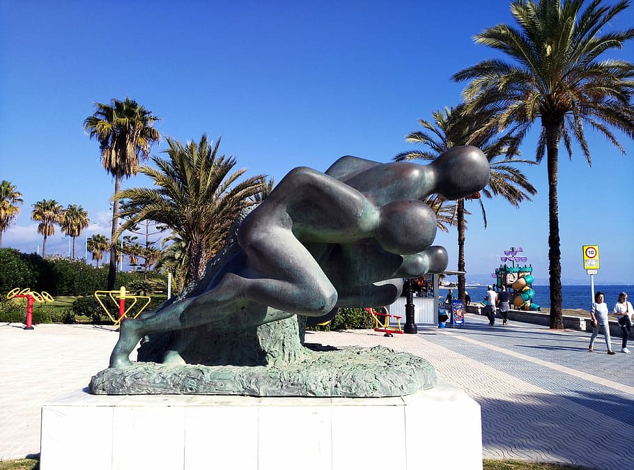 Palms, Figure, Statue, Symbol, Plaza, palm tree, sculpture HD wallpaper