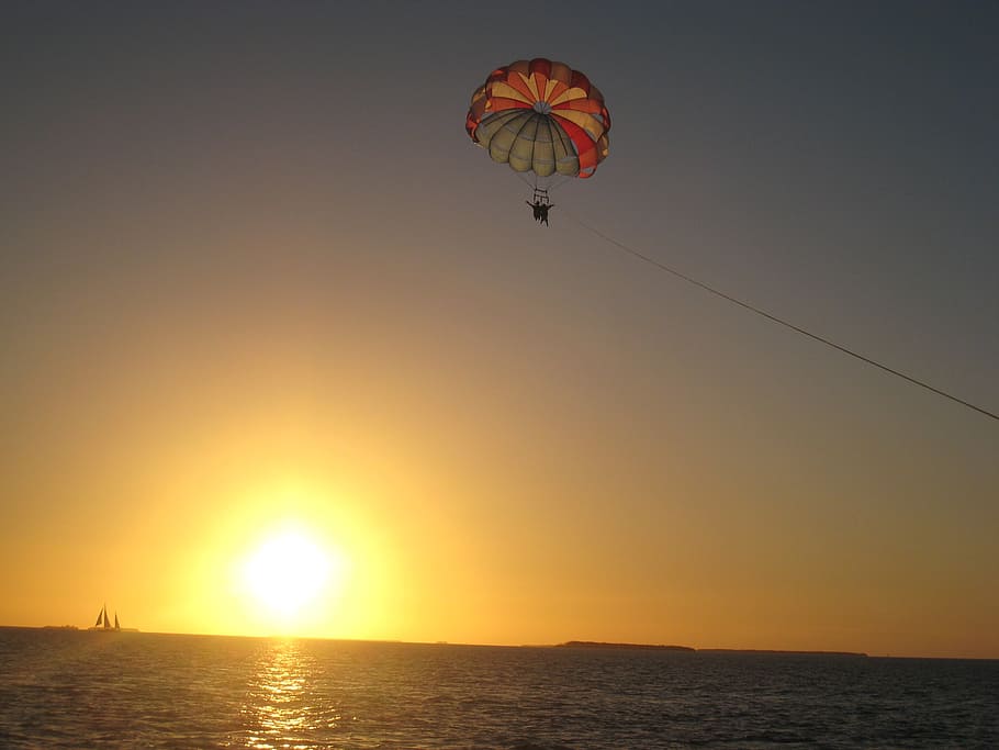 sky, sailing, sea, sunset, extreme sports, water, adventure HD wallpaper