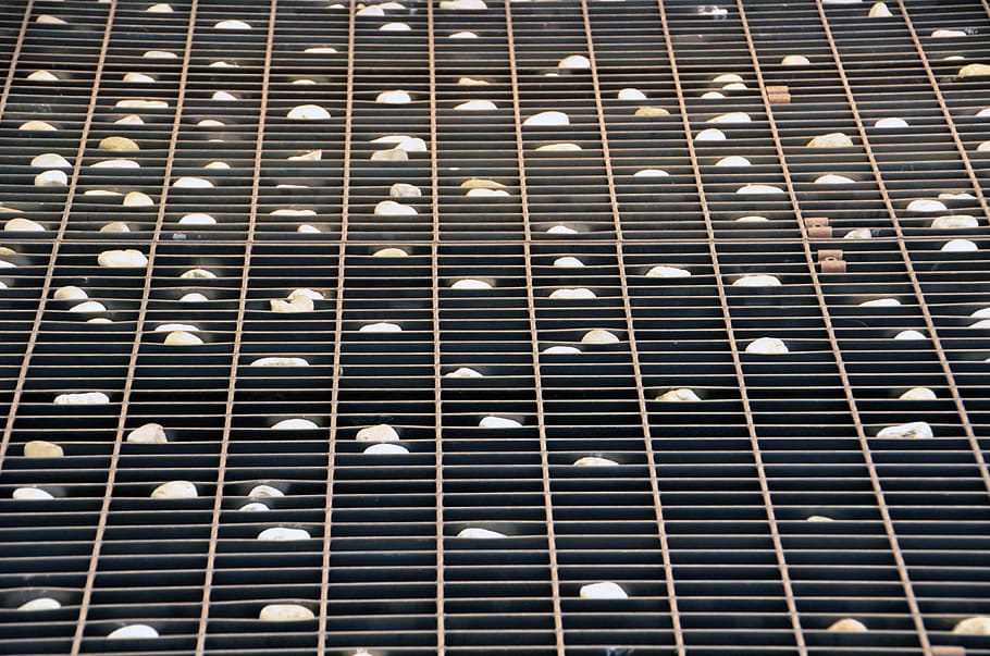 stones, grating, grid, rust, art, art installation, biennale HD wallpaper
