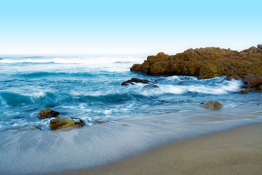 seashore photography during daytime, rocks, waves, ocean, beach HD wallpaper