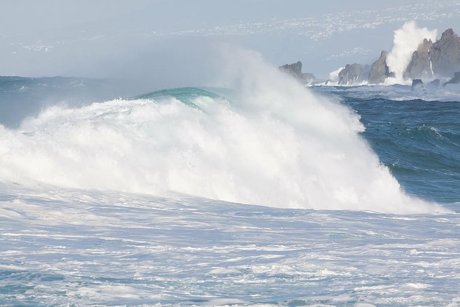 ocean, flood, sea, wave, water, spray, holiday, surf, stormy HD wallpaper