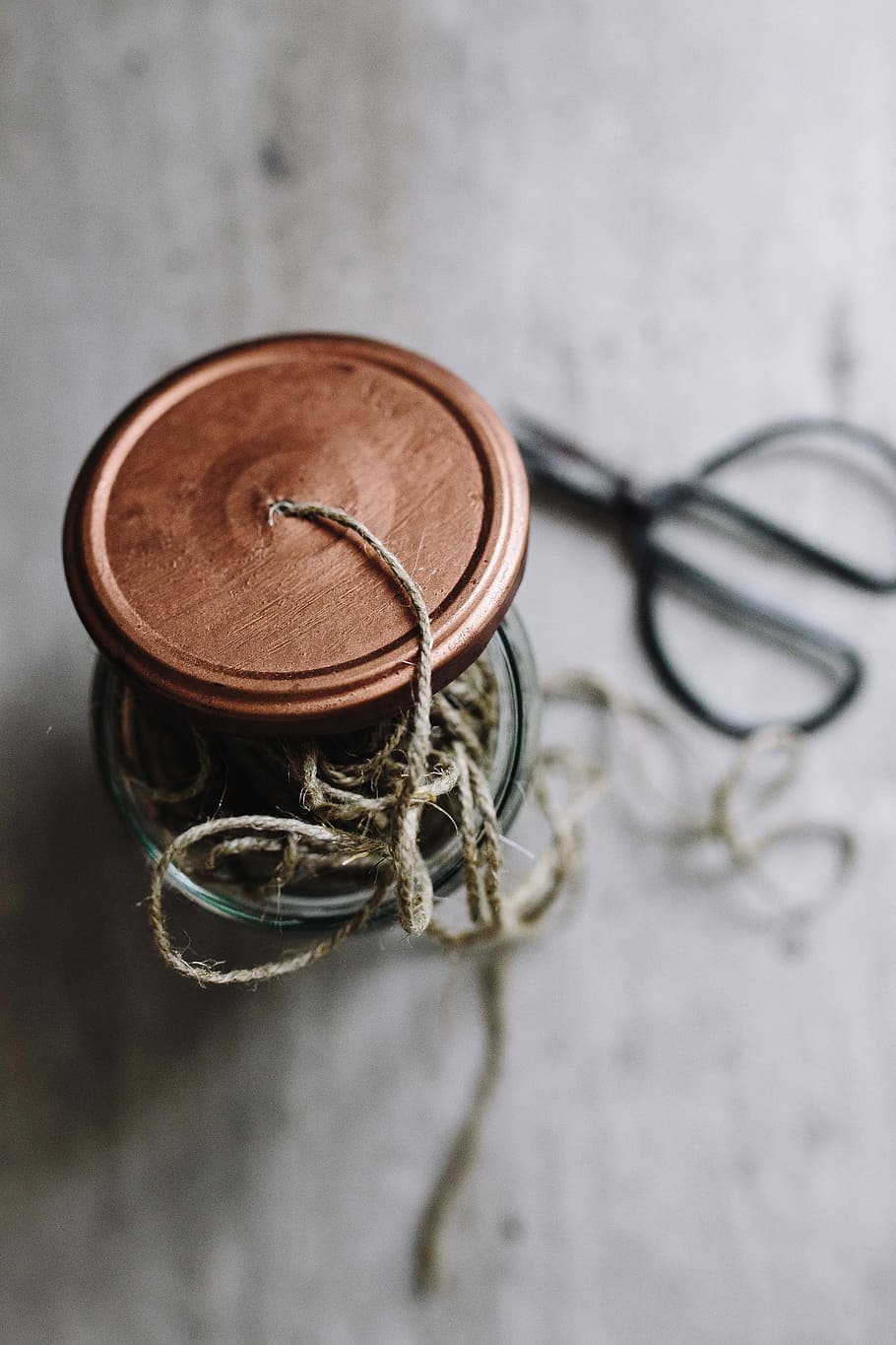 Thread in a jar and a paintbrush, white, yarn, painting, cord HD wallpaper
