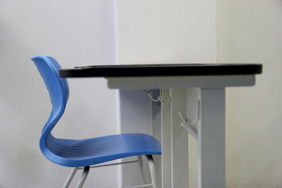 blue chair in front of black table, desk, school, study, class HD wallpaper