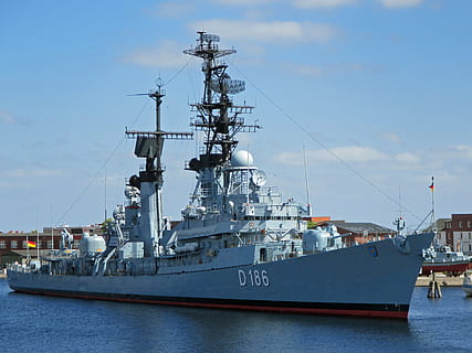 gray and white D186 ship on body of water, destroyer, navy HD wallpaper