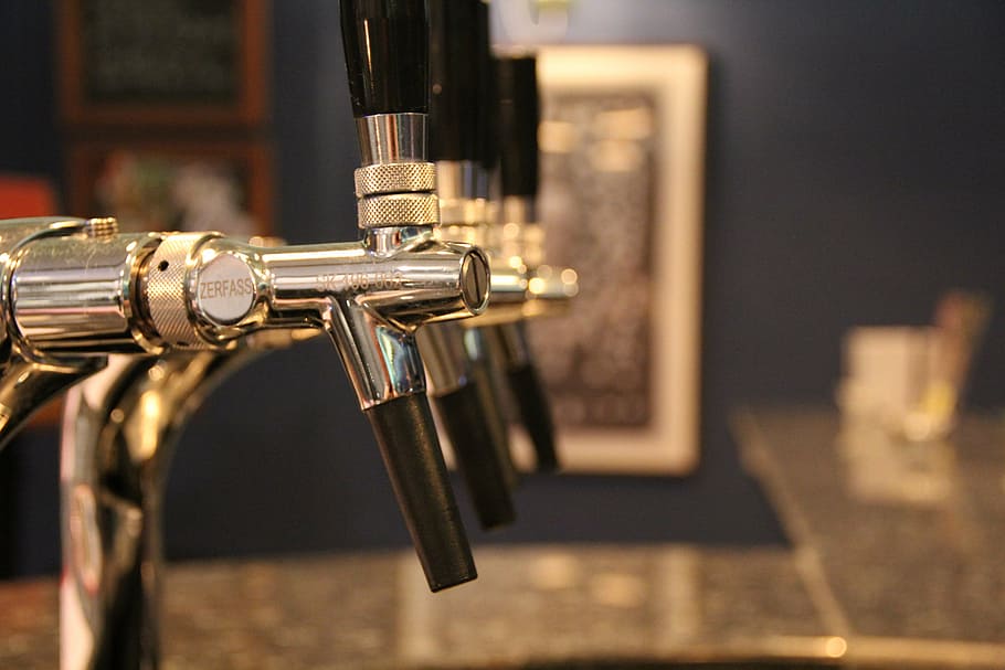 gray and black beverage taps, beer, brewery, bottle, beer garden HD wallpaper