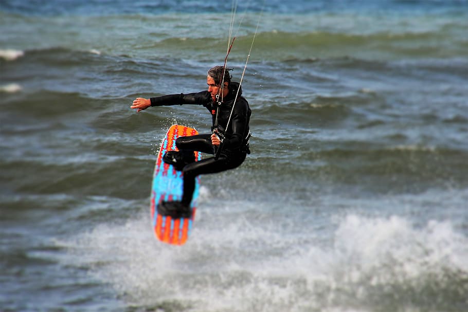 person riding wakeboard, person riding on wakeboard, man, surf HD wallpaper