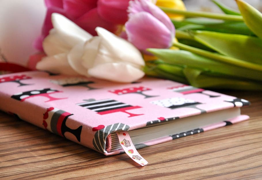 notebook, tulip, gift, flower, indoors, flowering plant, no people HD wallpaper