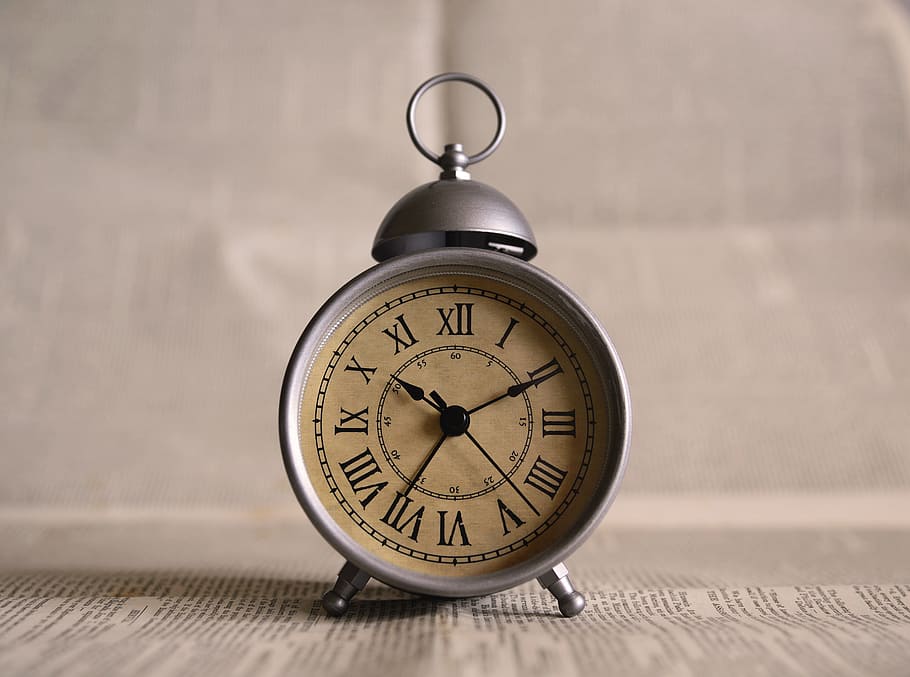 wall, metal, numbers, time, aged, alarm clock, antique, background HD wallpaper