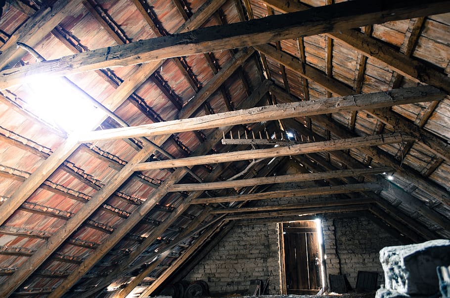 brown house interior, Attic, Old, Tile, Light, pise, old attic HD wallpaper