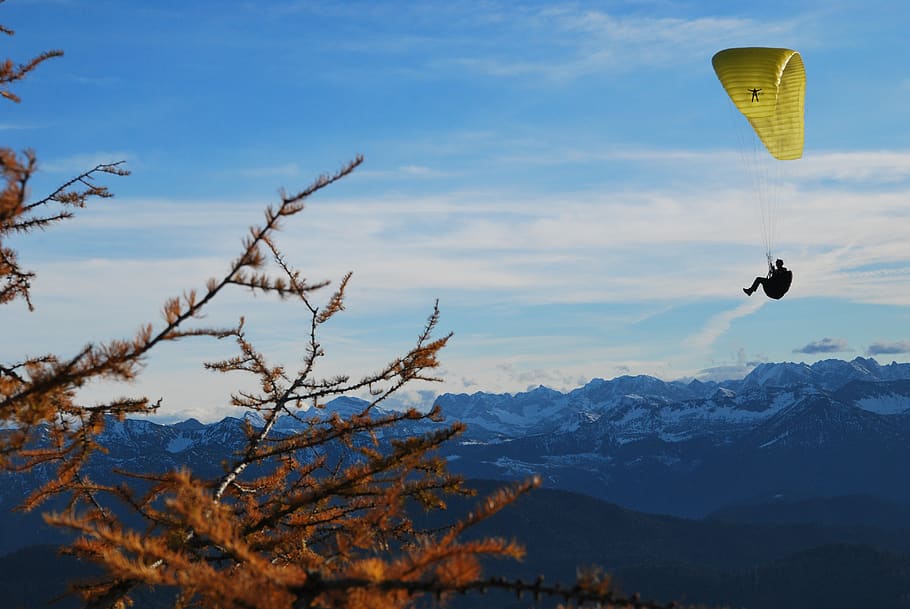 bavaria, lenggries, mountain, extreme sports, adventure, mid-air HD wallpaper